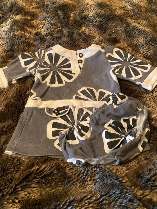 Maggie & Zoe Other - Maggie & Zoe Gray and White Floral Dress with Matching Bloomers